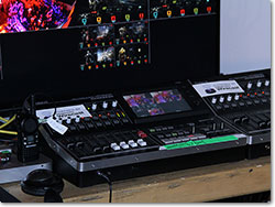 The USB 3 high def AV output of the Roland VR-50HD was used in conjunction with Wirecast to stream the game action online.