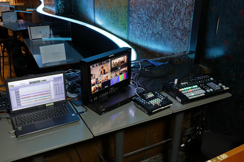 p4-4 A space for livestreaming set up