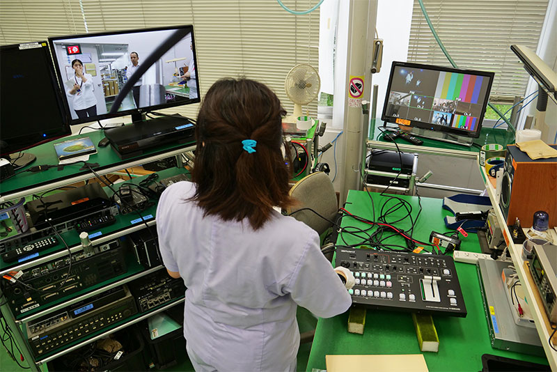 Roland shipment inspection.