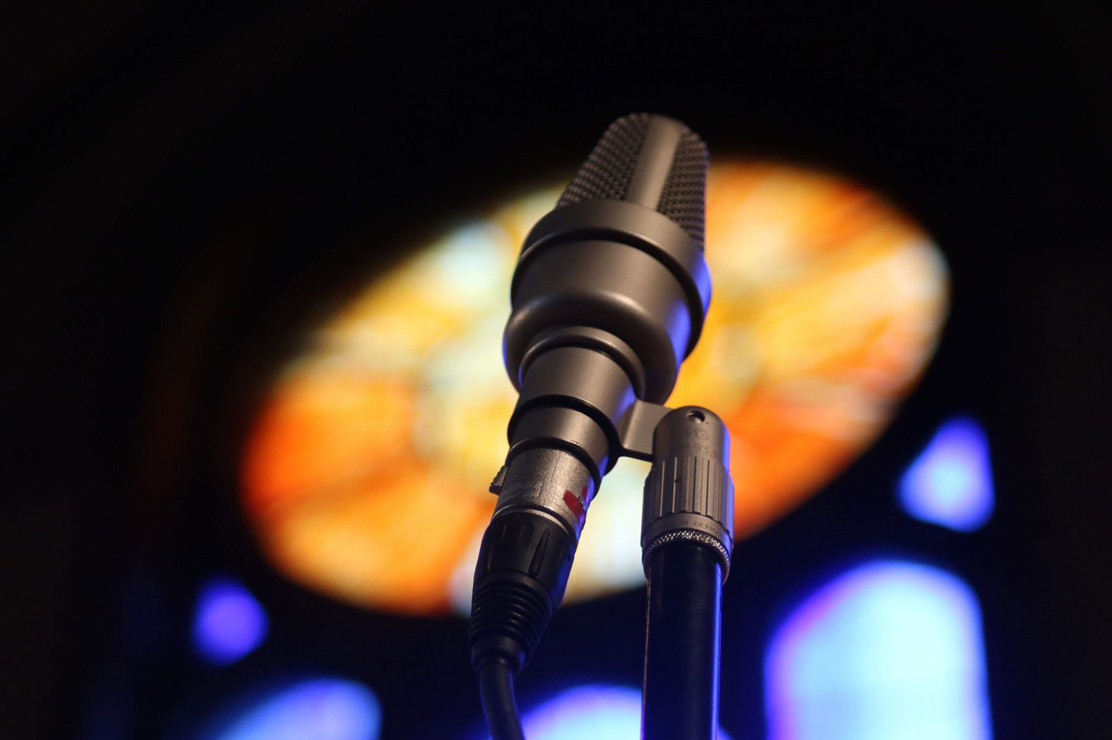 Ustream Utilizes Roland's VR-50HD for Streaming Corporate & Customer Communications