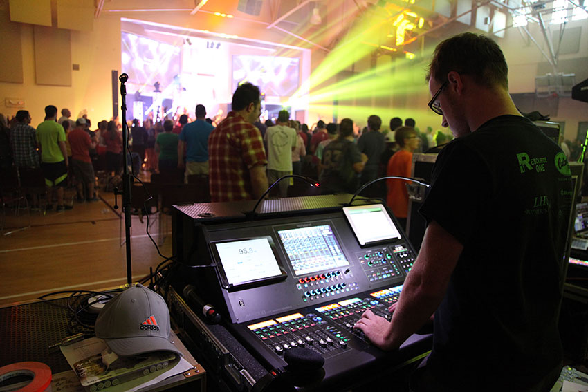 An audio engineer from Inspirmedia operates the Roland’s new M-5000 Live Mixing Console.