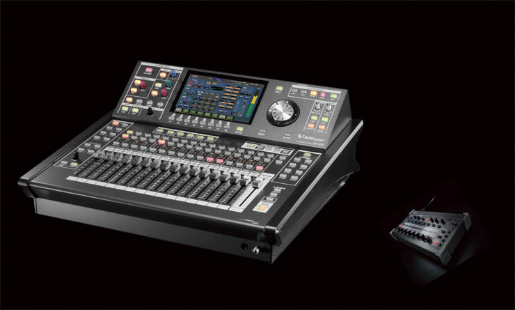 V-Mixing Systemで構築された ハワード・ジョーンズのコンパクトなライブ・システム