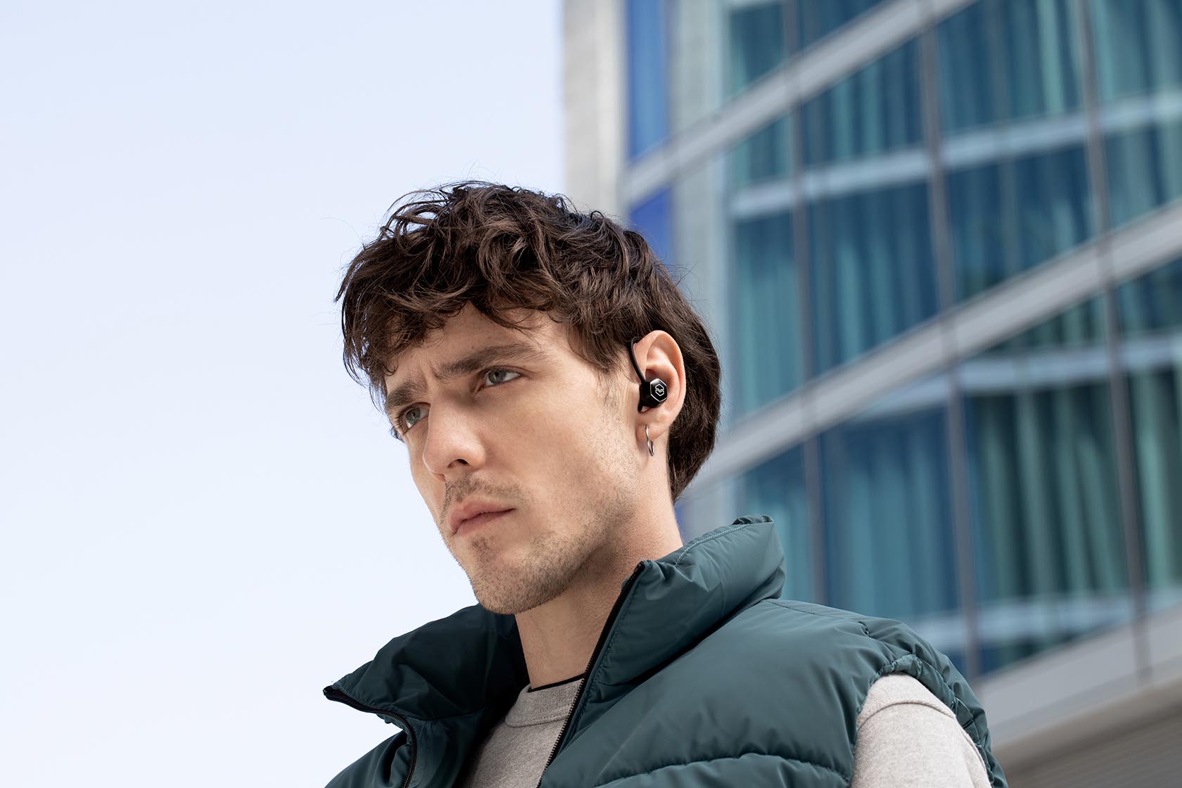 Roland - Hexamove Pro | True Wireless Stereo In-Ear Headphone