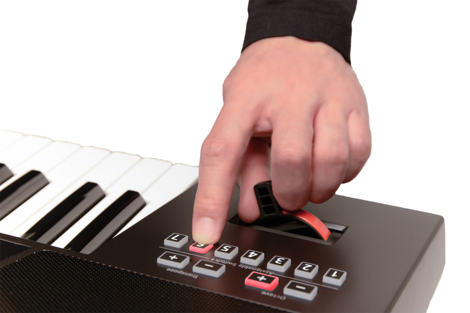 Roland E-A7 Expandable Arranger Keyboard with Dedicated Vocal Effects 