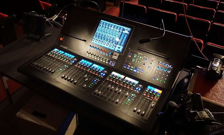 タムコが導入したローランド O・H・R・C・A M-5000