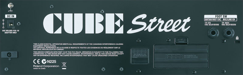 Roland - CUBE Street | Battery-Powered Stereo Amplifier[CUBE-STA]